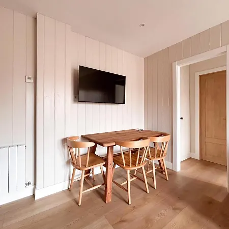 Taos Surf Shack * Somo